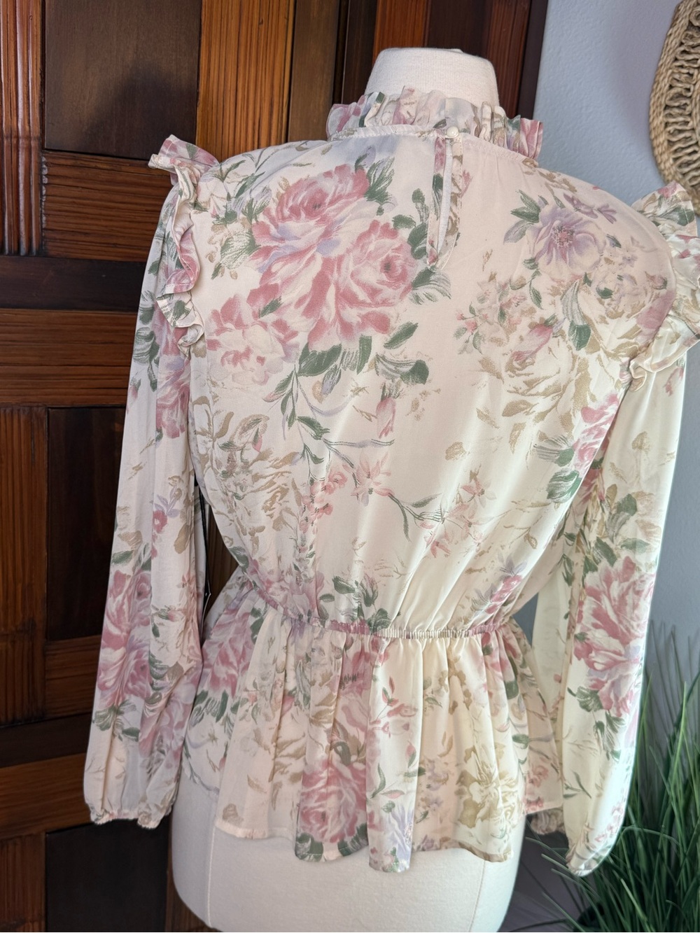 Alice Blue Floral Peplum Blouse M Ruffle Lace Long Sleeve Cottagecore Boho NWT - Picture 4 of 14